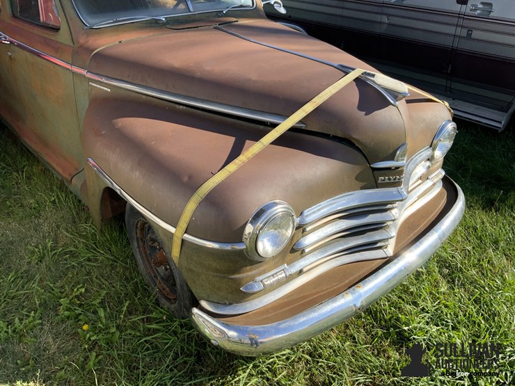 1947-plymouth-special-deluxe-car-image-11