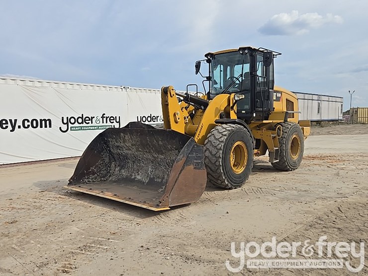 2020-caterpillar-930-image-53