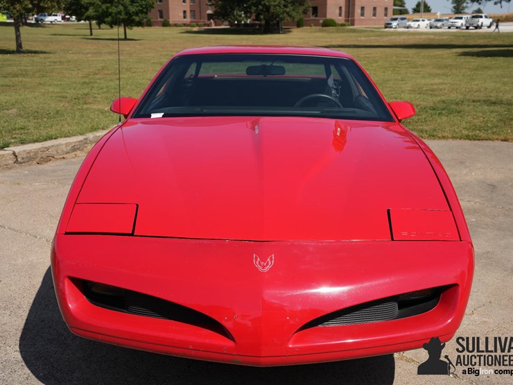run-#61---1991-pontiac-firebird-formula-ws6-image-2