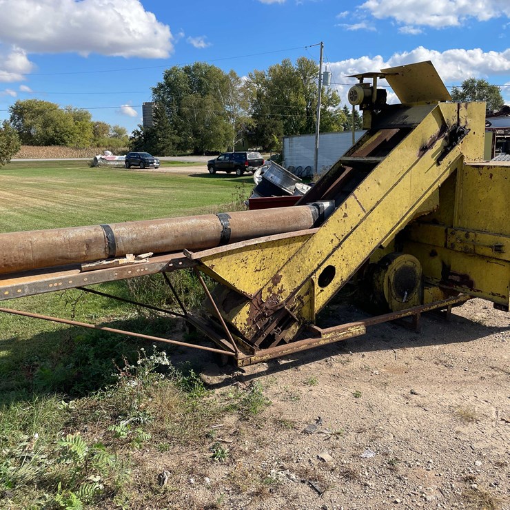 #6903 • Aluminum Can Blower (Reedsville, WI)