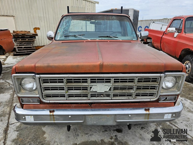 1977-chevrolet-k10-image-2