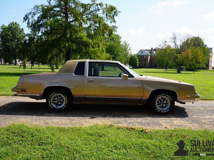 run-#67---1985-oldsmobile-cutlass-salon-image-4
