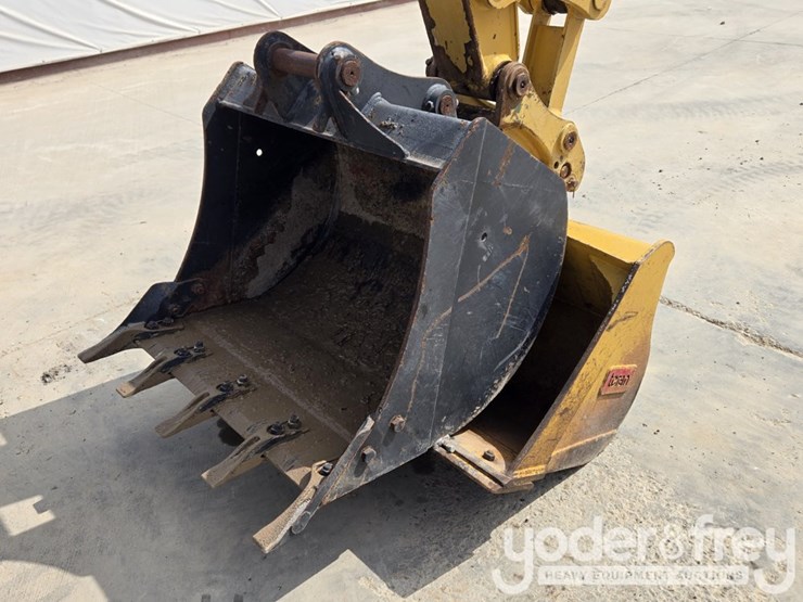 2014-caterpillar-307e2-image-10