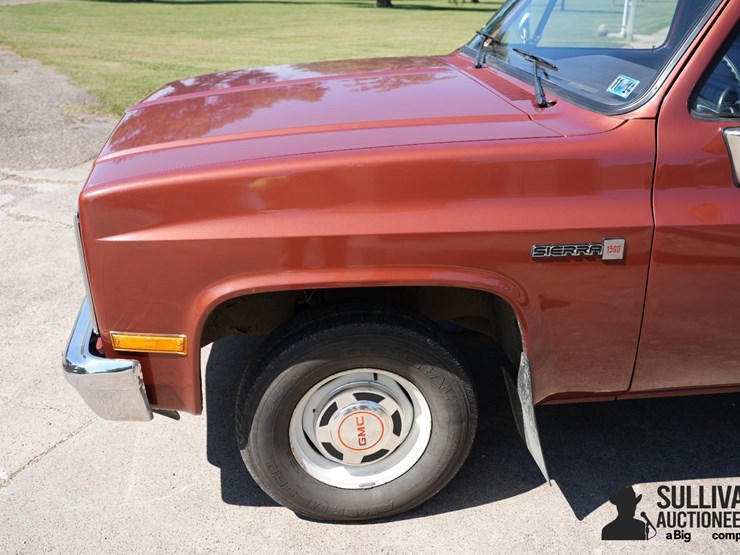 1986-gmc-sierra-1500-image-12