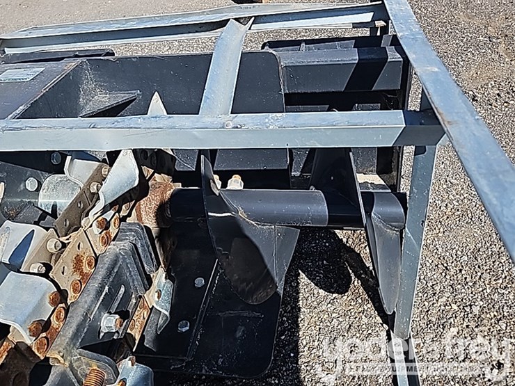 unused-trencher-to-suit-skidsteer-image-9