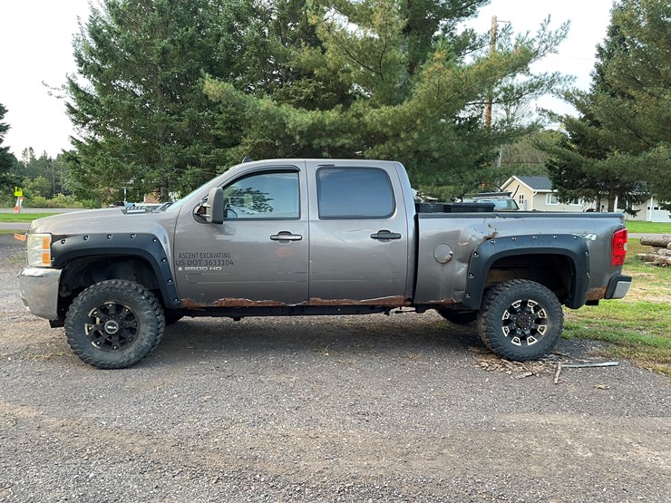 #504-•-2007-chevy-silverado-2500hd-4x4-crew-cab-pickup-(has-mi.-title)-(title-in-delay)-(ironwood,-mi)-image-2