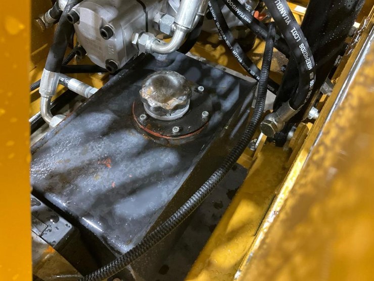 #1015-•-unused-gg385-mini-skid-steer-image-25