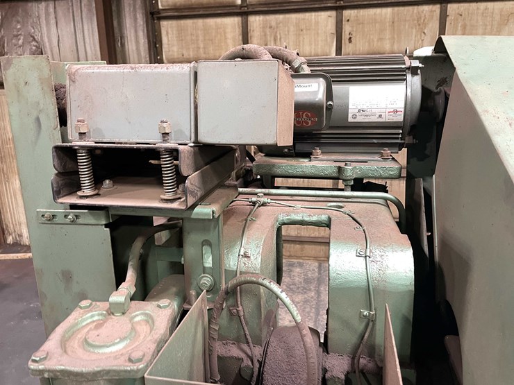 #6882-•-rousselle-punch-press-(kaukauna,-wi)-image-17