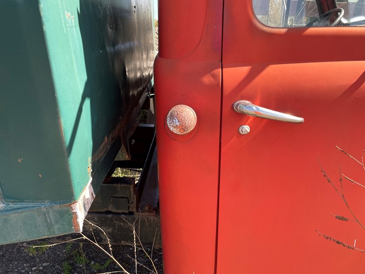 #424-•-vintage-ford-1-1/2-ton-single-axle-dump-truck-(no-title)-(houghton,-mi)-image-37
