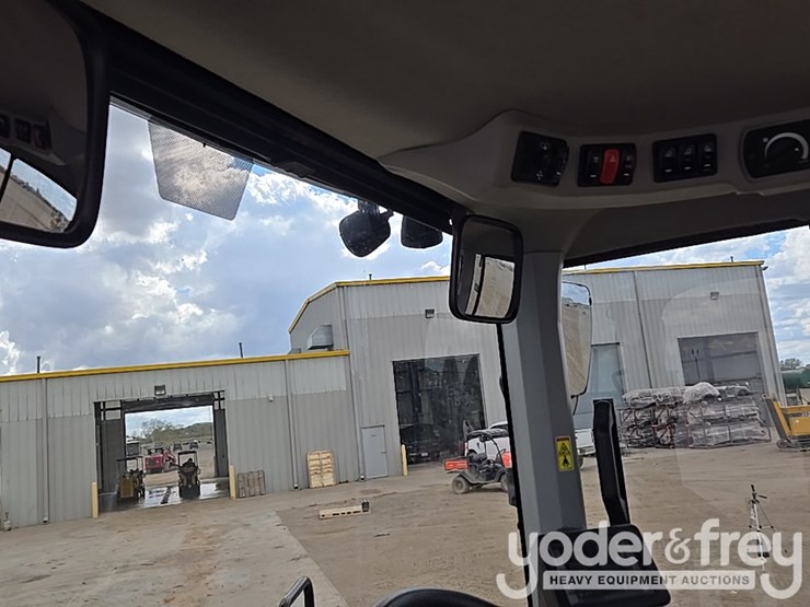 2019-caterpillar-930-image-62