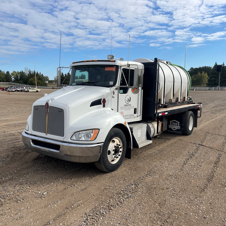 #408 • 2012 Kenworth Flatbed Truck with Water Tank (Has MN Title in Delay) (Princeton, MN)