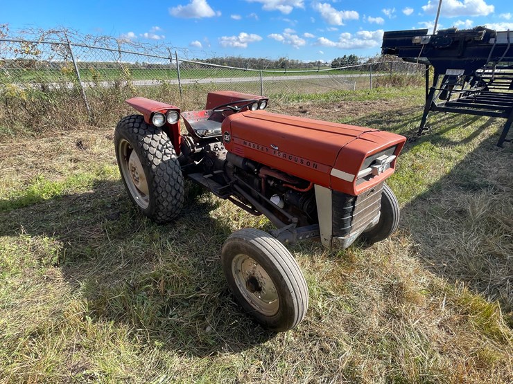 massey-ferguson-135-image-6