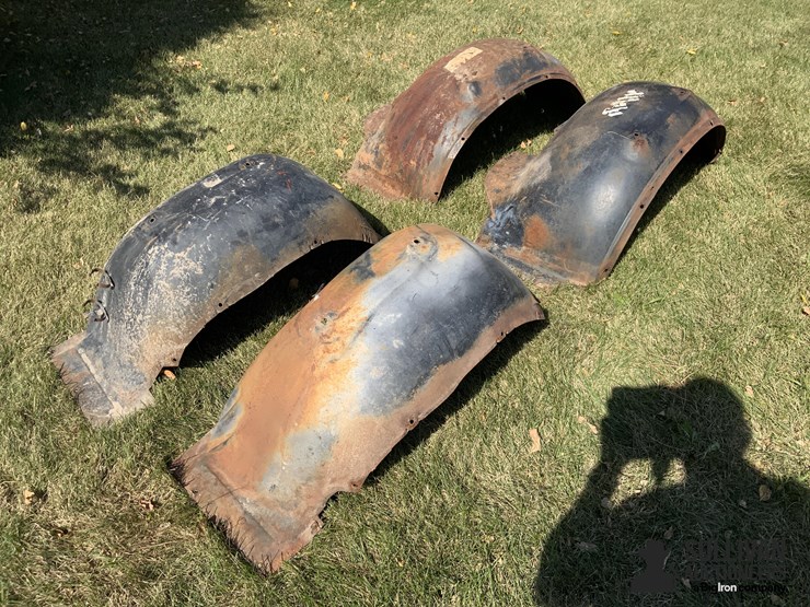 1972-chevrolet-pickup-inner-fenders-image-5