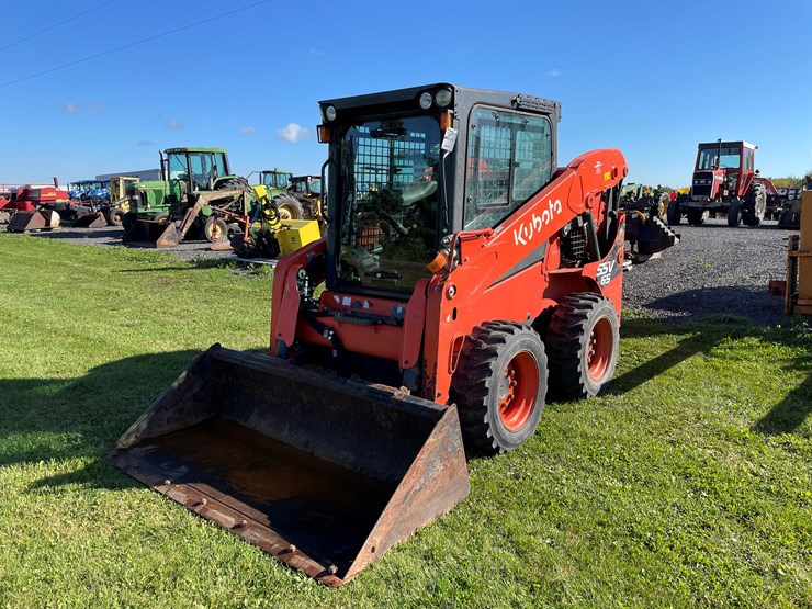2023-kubota-ssv65-image-1
