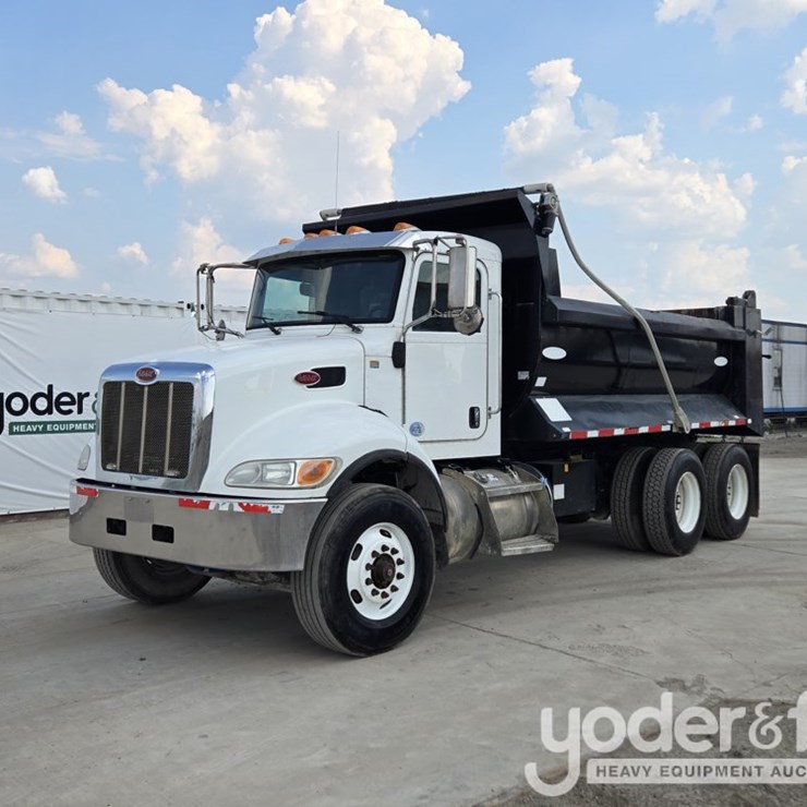 2018 PETERBILT 348