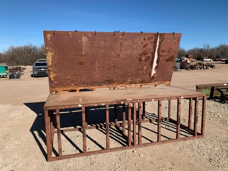 Metal Work Bench Lot , Agriculture & Construction Equipment Auction
