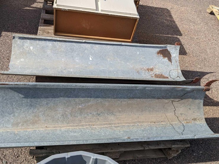 Elevator Grain Chutes Lot 148, Pifer's Sioux Falls Winter Equipment