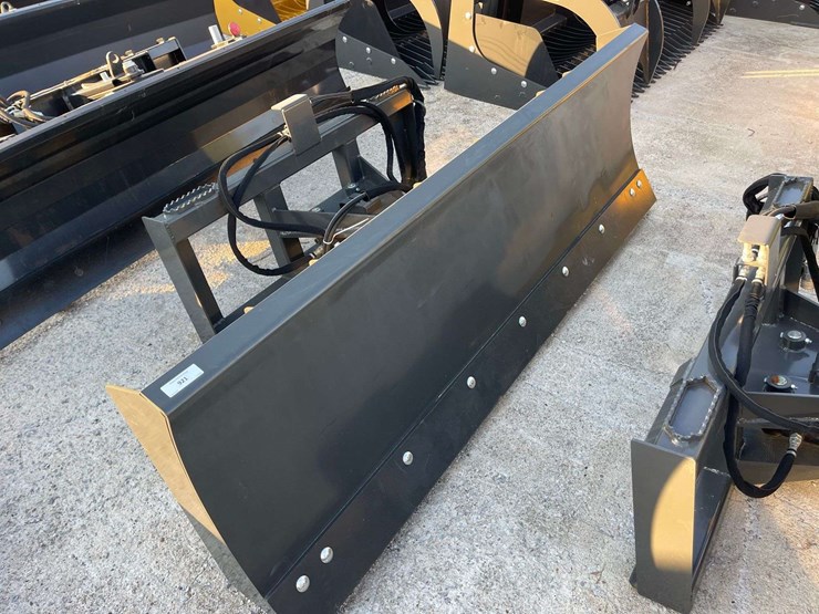New 2022 CID 4WD84 Hyd Dozer Blade Attachment Lot 921, TriStar
