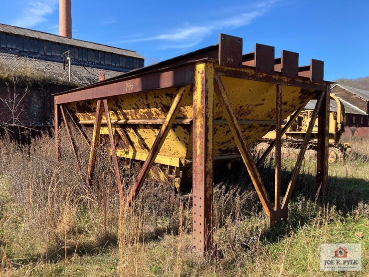 Hopper Lot 146, Tractors, Trailers, Logging 12/8/2022