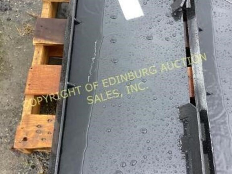 B.New Skid steer Mounting plate Lot 2336, FRIDAY, DEC 9TH 2022 7PM