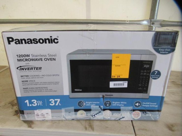 PANASONIC 1200W 1.3 CU FT MICROWAVE Lot 857, Public Consignment Auction Ring 3, 12/11/2022