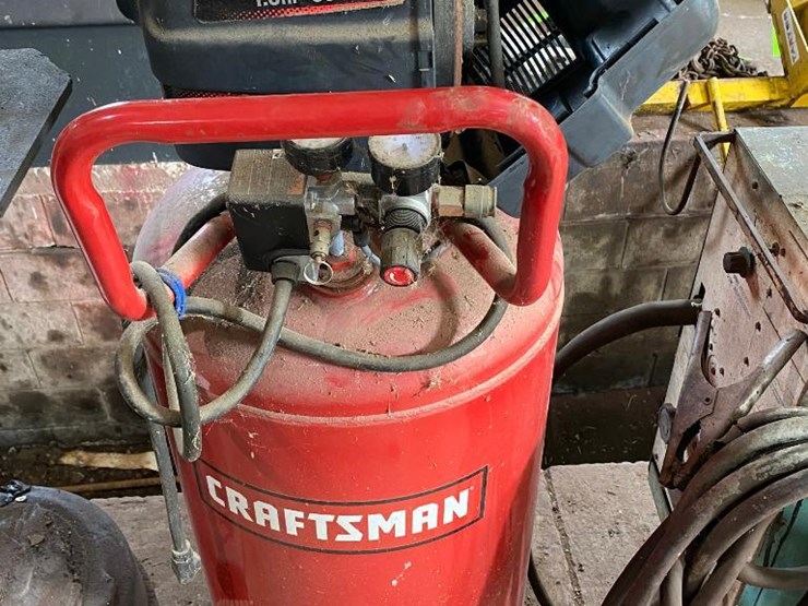 167 • Craftsman 33gal. air compressor Lot 167, Estate Farm