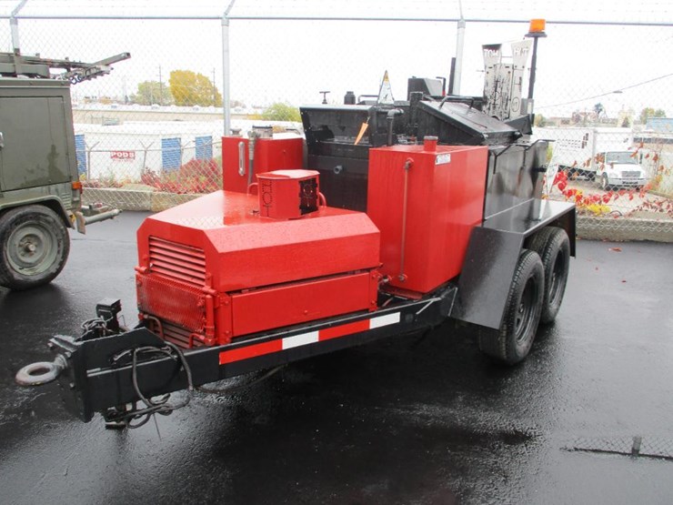 3520 • 2004 Cimline Tar Kettle Model 230D Lot 3520, Dump Trucks