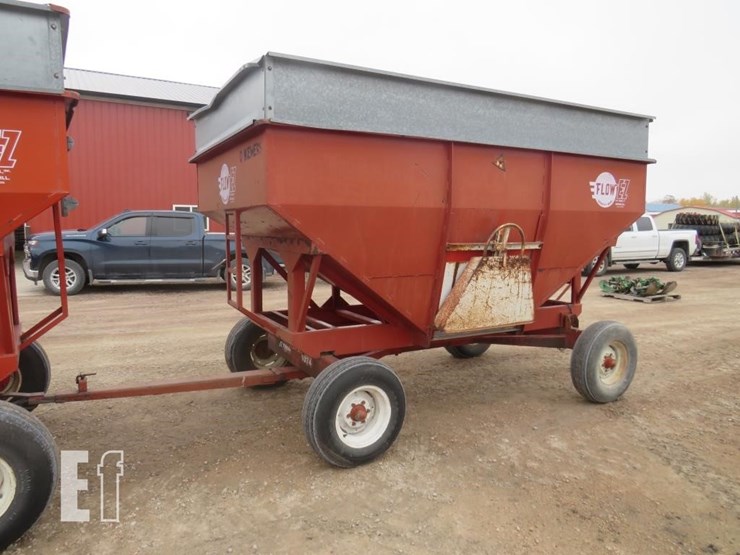 EZFLOW 300 Lot 512, Pocahontas Machinery Auction Ring 2, 12/5/2023, Sale Barn Realty and