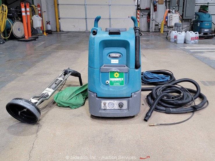2016 Tennant Q12 Hard Surface Turbo MultiSurface Floor Cleaner Tool