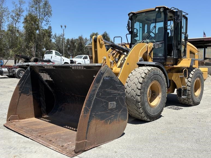 2022-caterpillar-930m-image-1