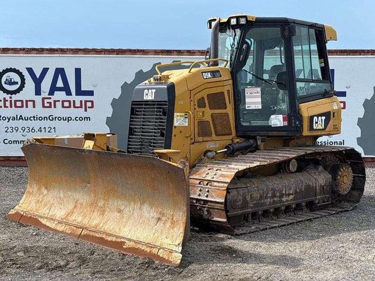caterpillar-d5k2-lgp-image-1