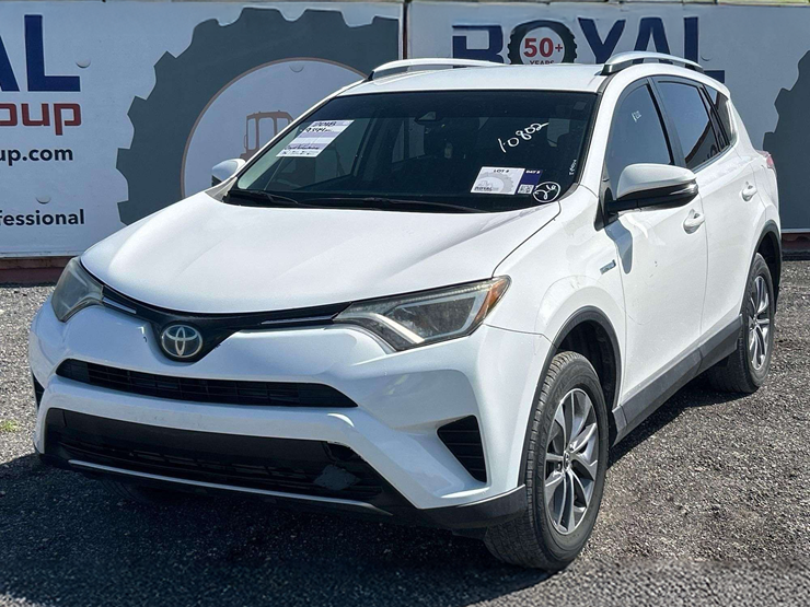 2018-toyota-rav4-image-1