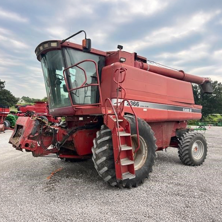 CASE IH 2366