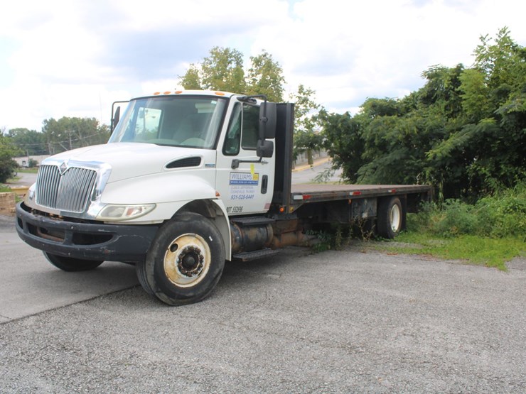 2008-international-durastar-image-1