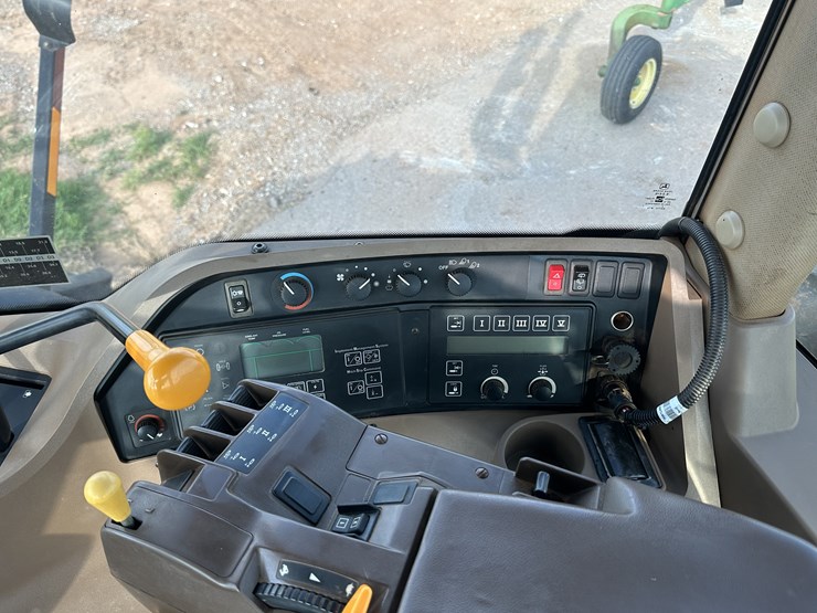 2001-john-deere-9300-image-6