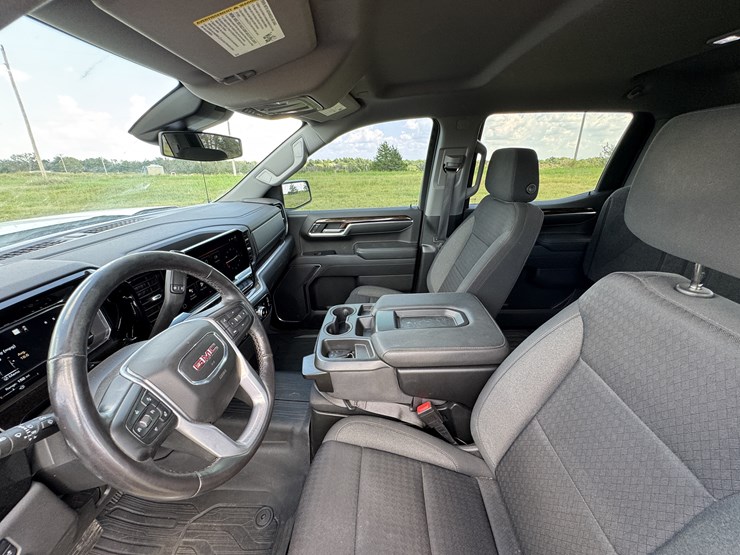 2022-gmc-sierra-1500-image-29