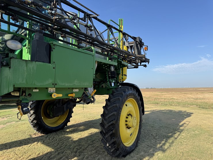 2009-john-deere-4830-image-36