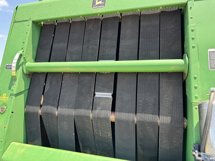 1997-john-deere-566-round-baler-image-18