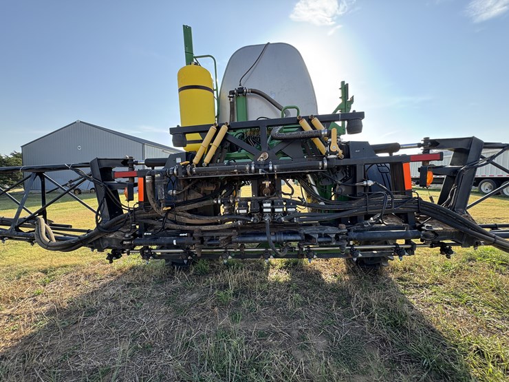 2009-john-deere-4830-image-95