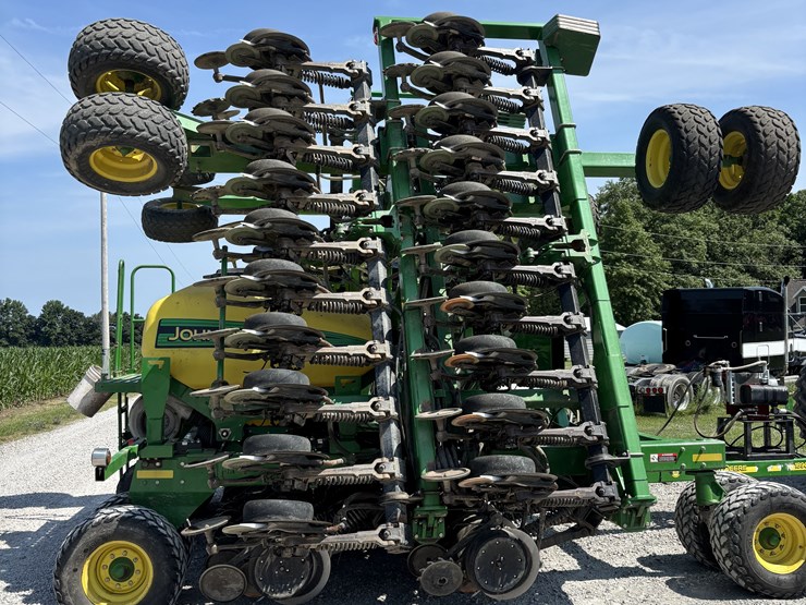 2003-john-deere-1890-image-9