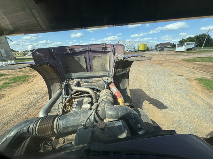2005-peterbilt-379exhd-image-77