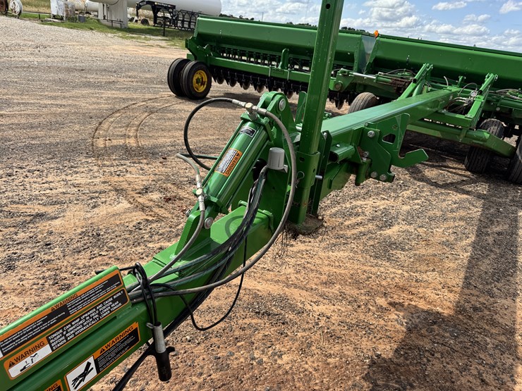 2020-john-deere-455-image-16
