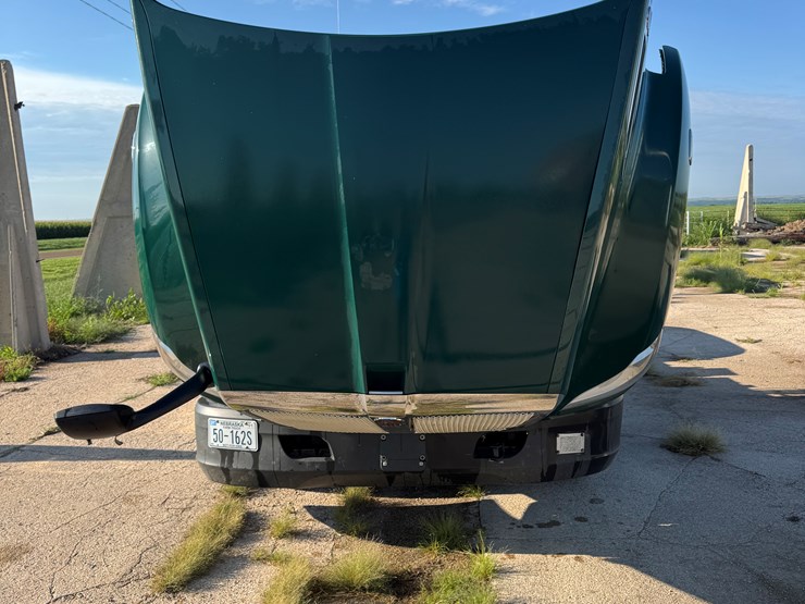 2019-kenworth-t680-image-13