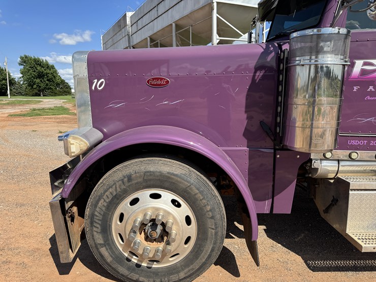2005-peterbilt-379exhd-image-24