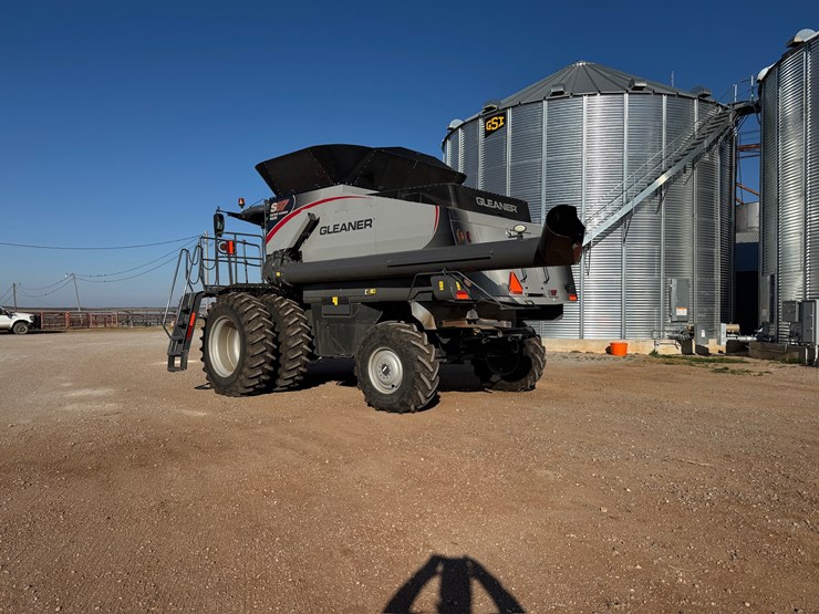 2022-gleaner-s97-image-2