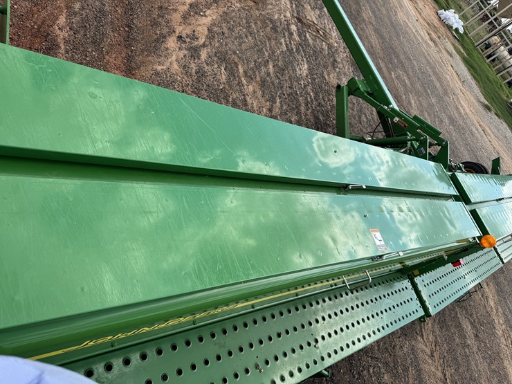 2020-john-deere-455-image-21