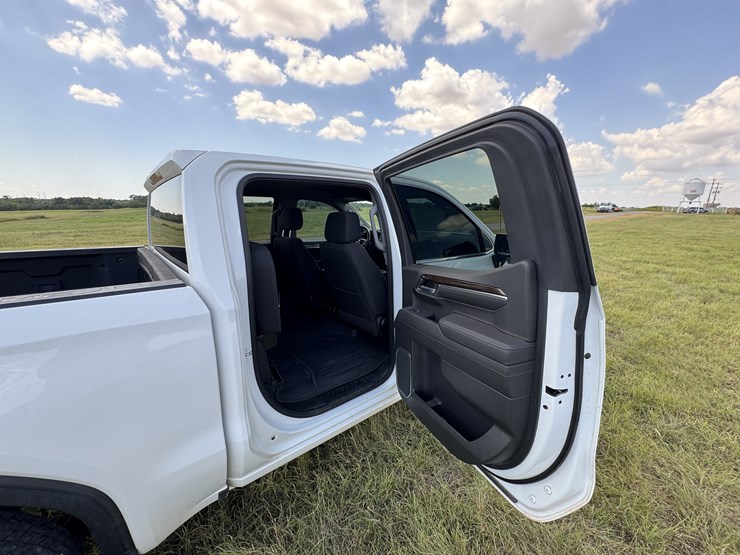 2022-gmc-sierra-1500-image-45