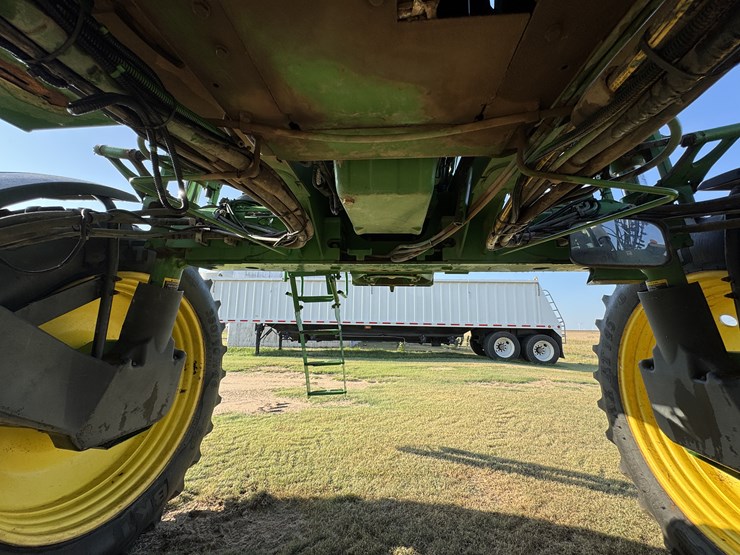 2009-john-deere-4830-image-56