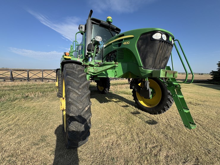 2009-john-deere-4830-image-100