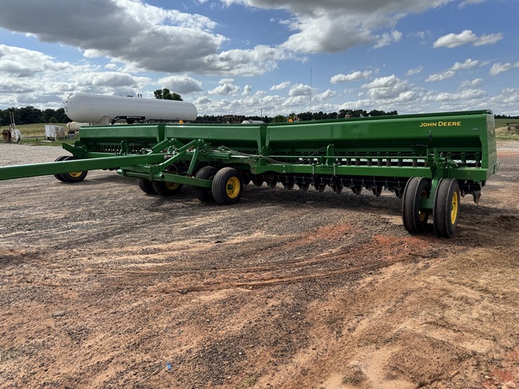 2020-john-deere-455-image-11